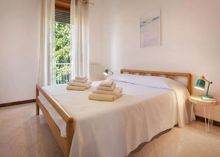 Rose With Pool Villa Bardolino